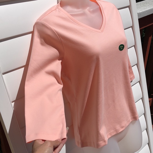 LL BEAN NWT 3/4 sleeve v-neck TOP - Picture 6 of 9